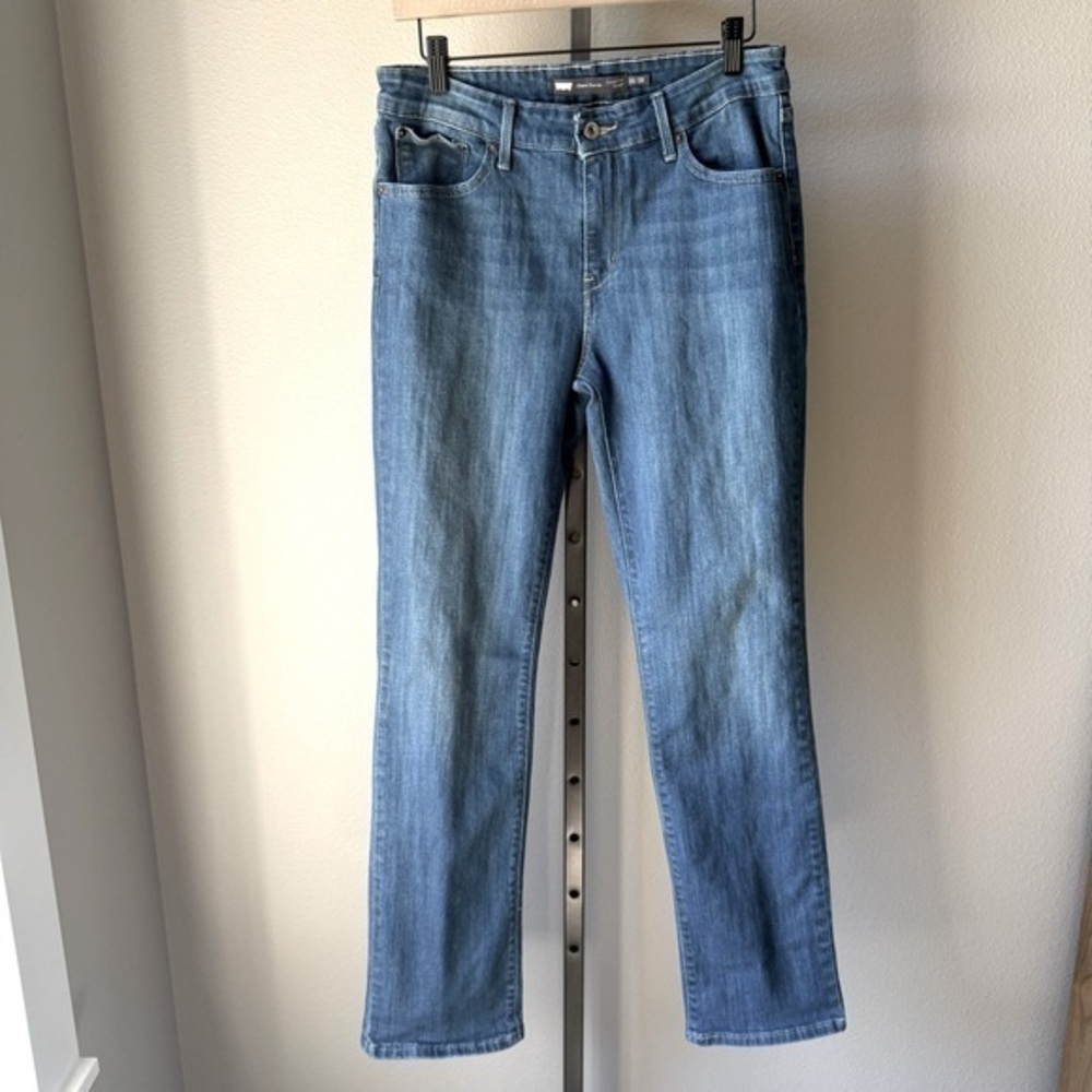 Levi’s Demi Curve classic rise straight leg jeans size 10/30